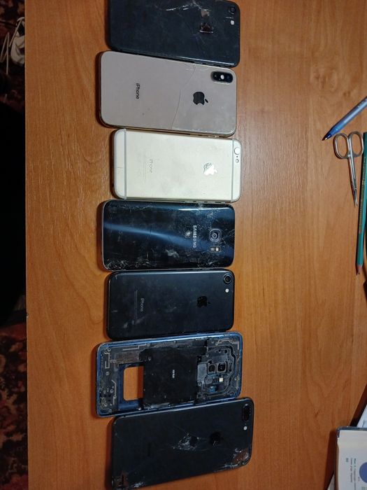 Лот iphone и samsung
