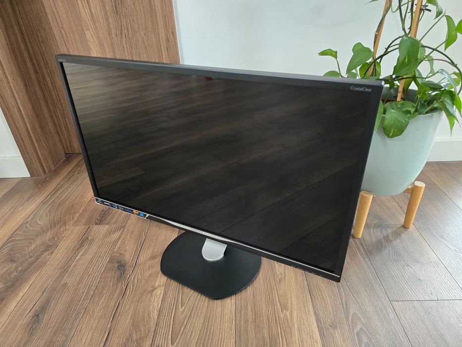 Monitor Philips 32" QHD 2K 2560x1440 PIVOT model BDM3270QP w bardzo dobrym stanie