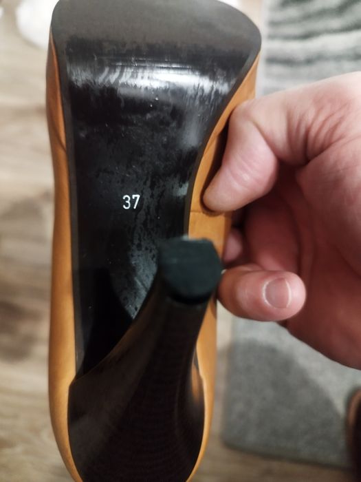 Buty czółenka marki Eksbut