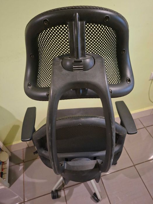 krzesło biurowe ergonomiczne topstar