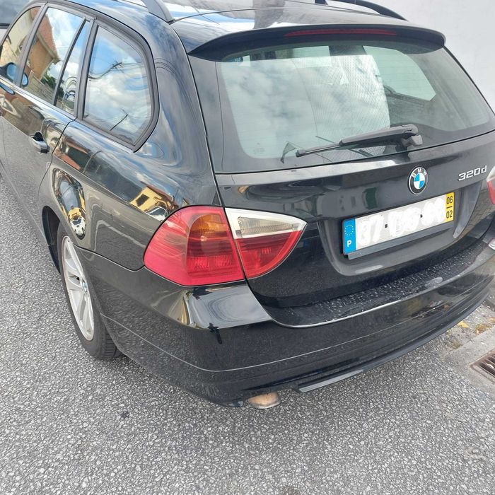 BMW 320D Touring 2006 — photo 2