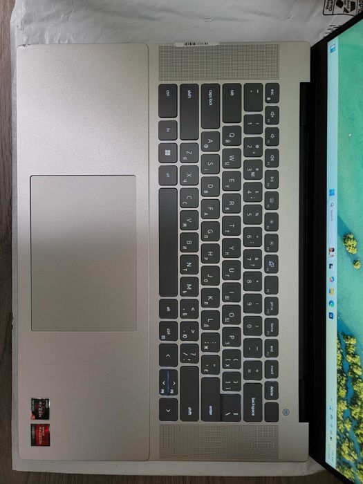 Dell Inspiron 16 5635 amd ryzen 5 7530u 8gb ddr4 512ssd