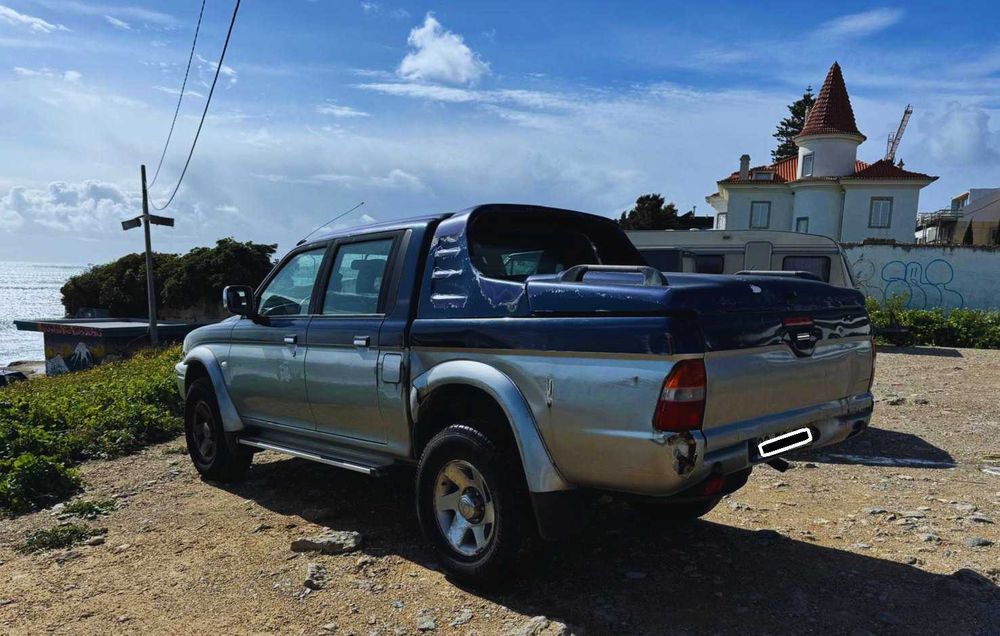 Mitsubishi Strakar L200