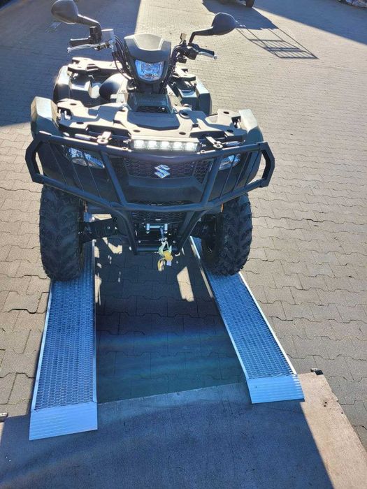 Алюмінієві трапи (апарелі,наїзди,рампи) для спецтехніки