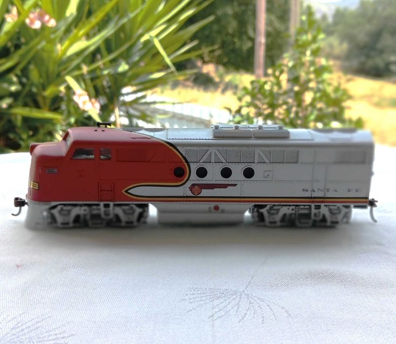 BACHMANN 11705, Locomotiva Santa Fe, DC
