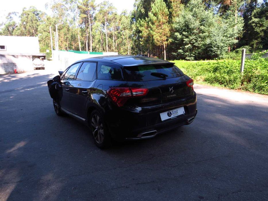 Citroen DS5 2.0 Hibrido de 2013 - Peças Usadas
