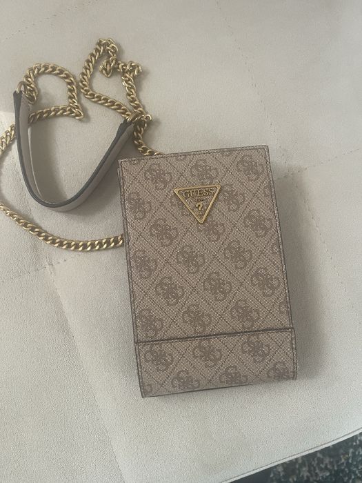 Malinha Guess para telemovel como nova