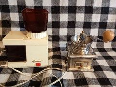 Кофемолка Аромат СССР и ручная