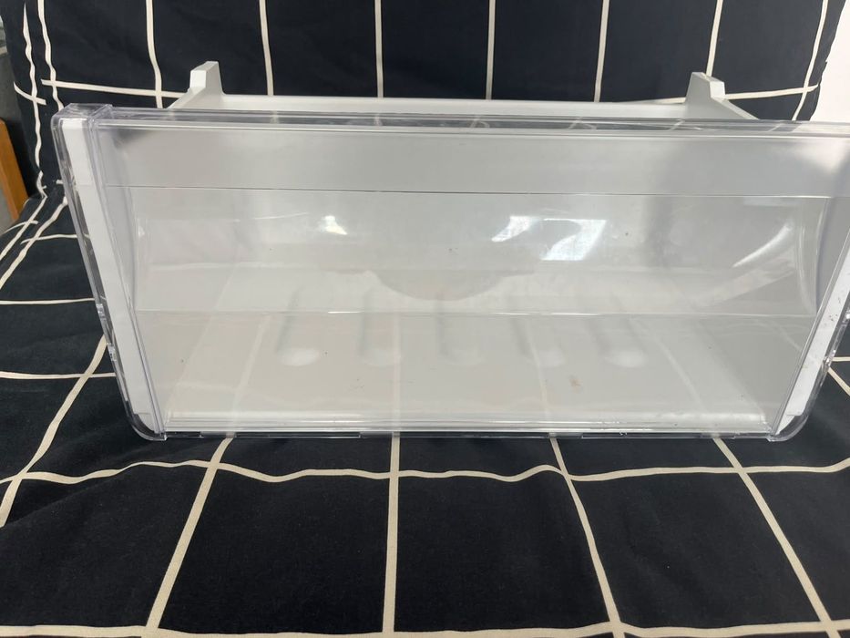 Frigorífico Indesit XIT8 T2E X - Gaveta dos Legumes (grande)