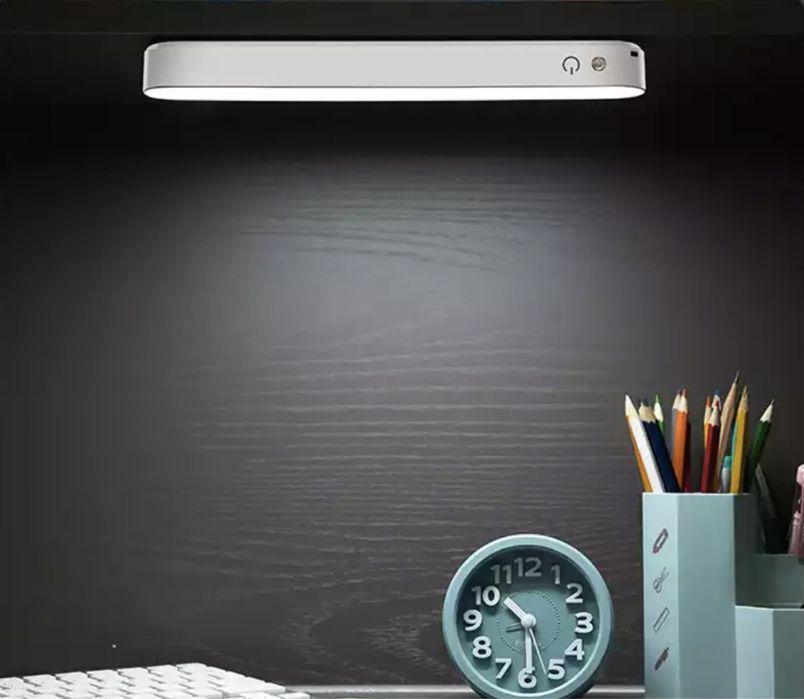 Лампа Led магнітна з пультом