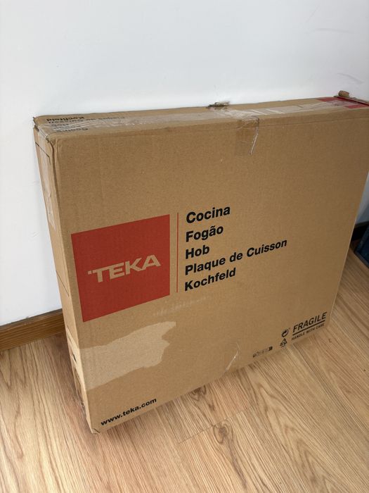Placa de Induçao TEKA IBF 64200 BK - Nova