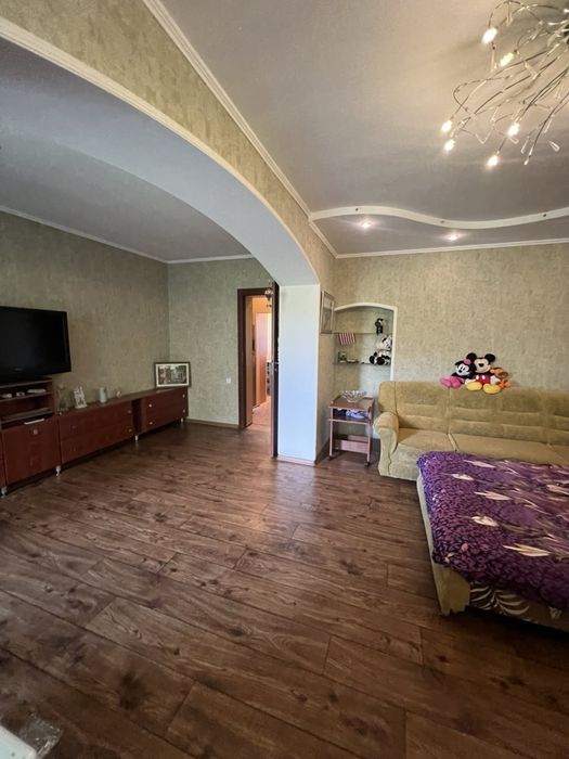 Продаётся 2 ком. кв по ул. Дудыкина в Днепровском районе!