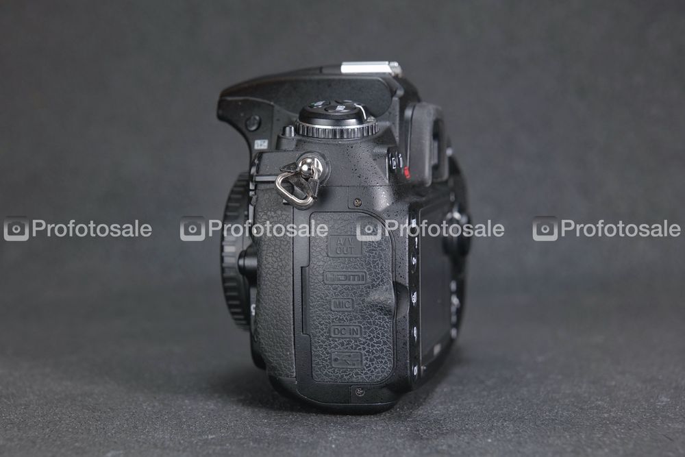 Фотоапарат Nikon D300S