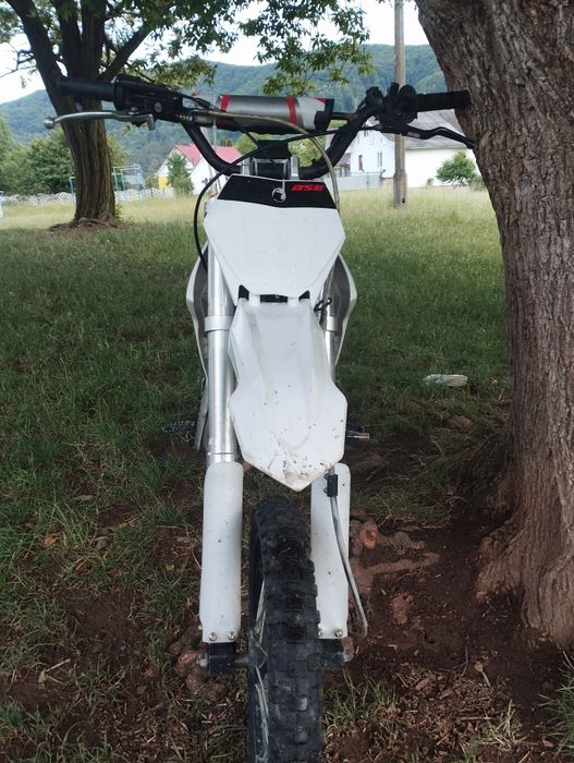 Продам мотоцикл BSE 125