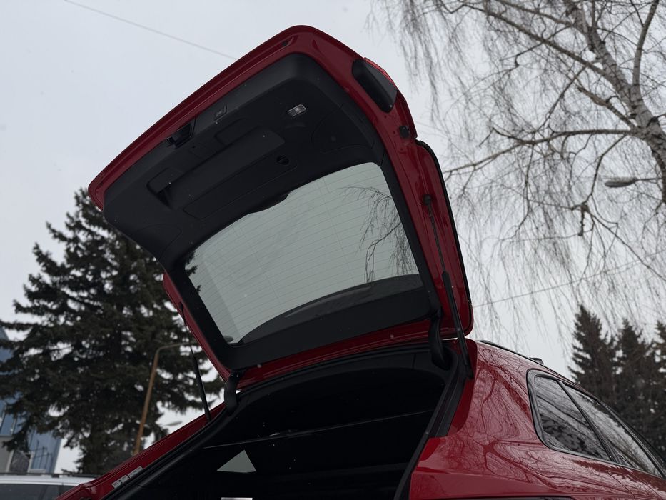 Audi A4 B9 Європа 3xS-Line 2.0TDI Без дтп, ориг.пробіг матрична оптика