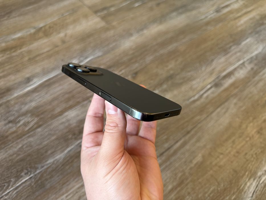 Iphone 16 Pro 128 Gb black titanium