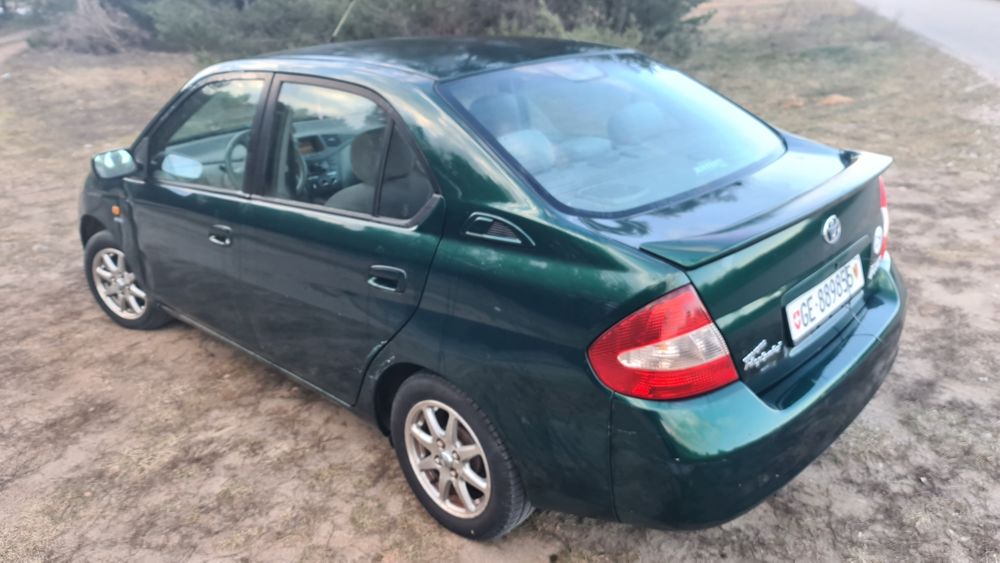 Toyota Prius. 1.5 B. Hybrid. Bez rdzy. Szwajcar. Serwis. Bezwyp.