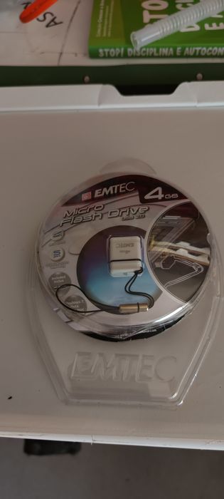Pendrive Emtec 4gb