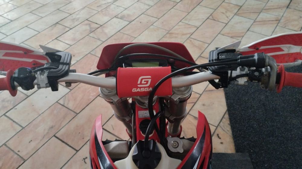 Vendo Gasgas  300 matrículada