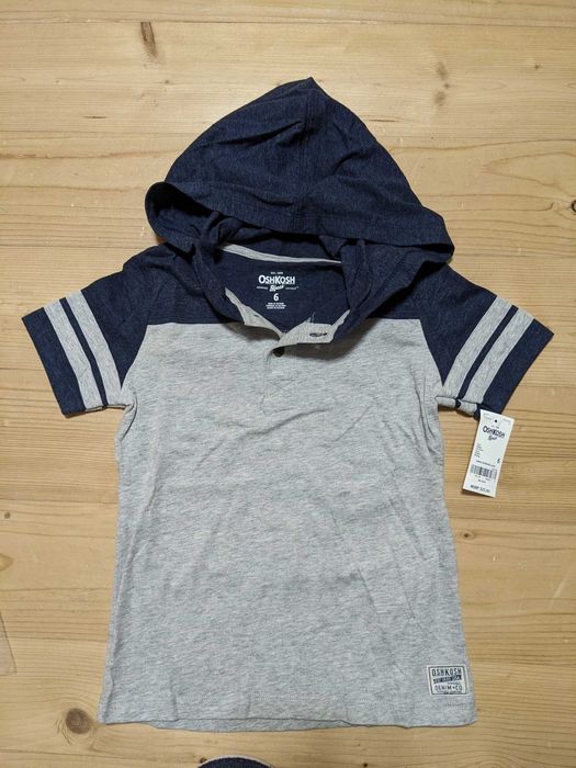 Футболка з коротким рукавом з капюшоном OshKosh 6 років, зріст 114-122