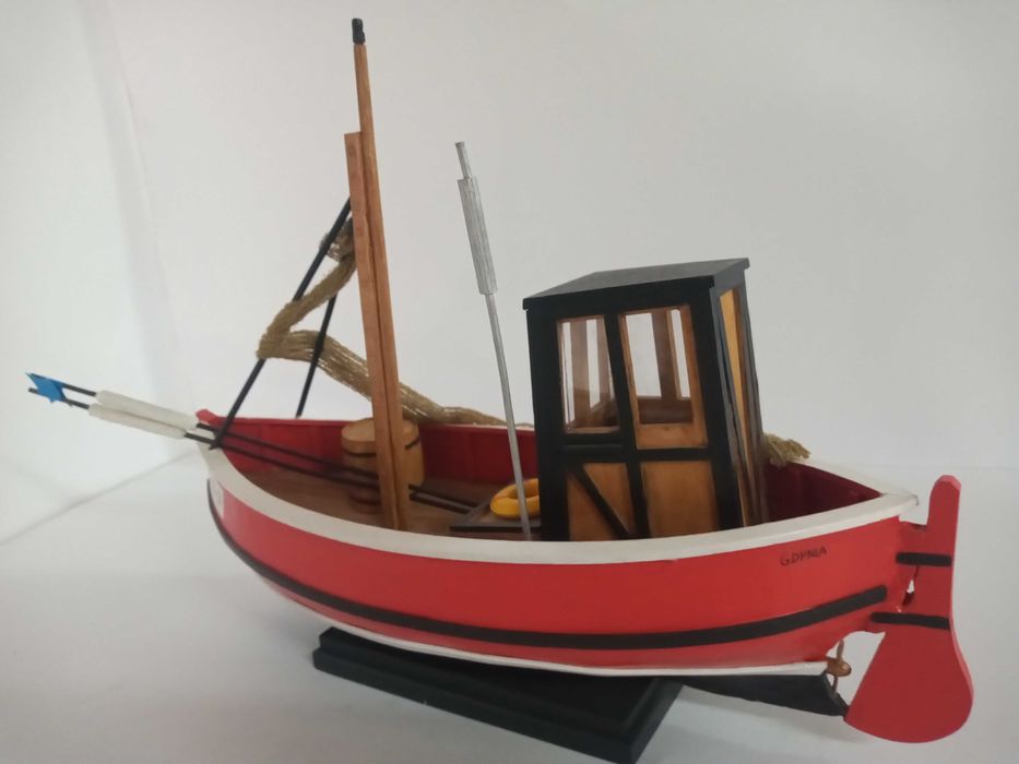 Model kutra rybackiego kuter rybacki drewno RĘKODZIEŁO statek GDY-34
