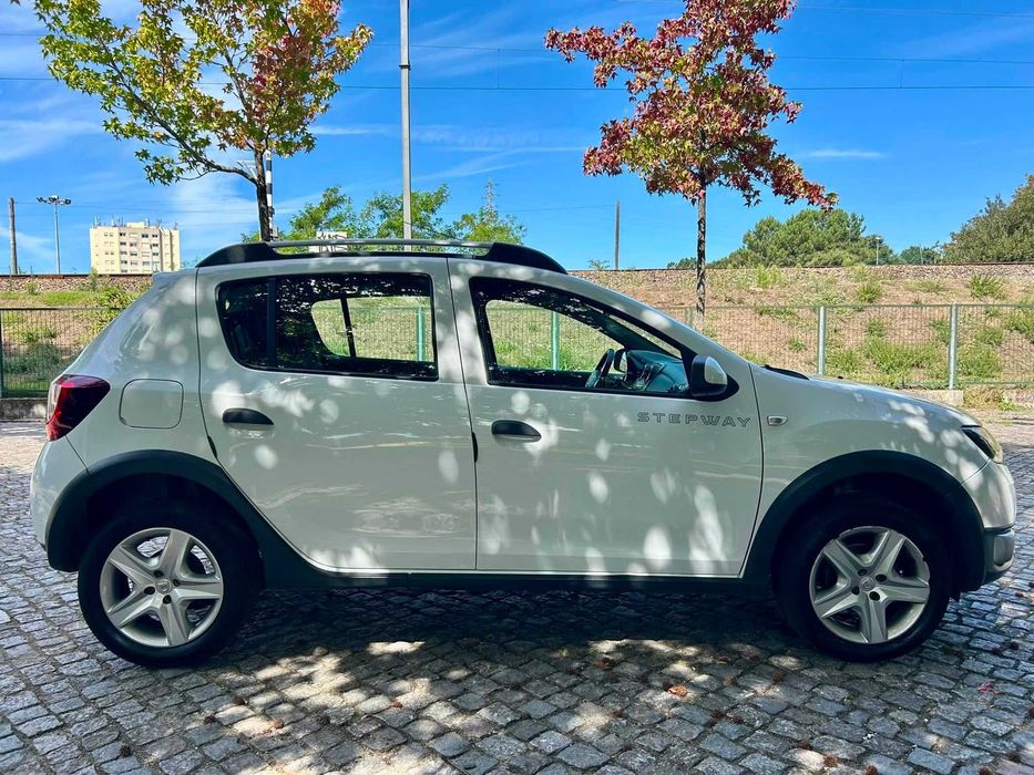 DACIA SANDERO STEPWAY 0.9 TCE * NACIONAL
