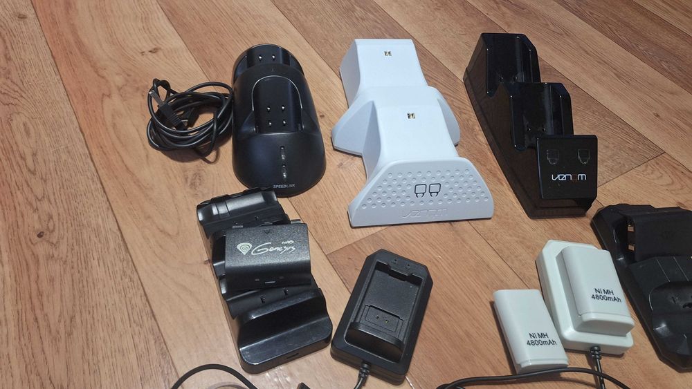 Mega komplet ładowarki akumulatory do xbox one xbox 360 komplet