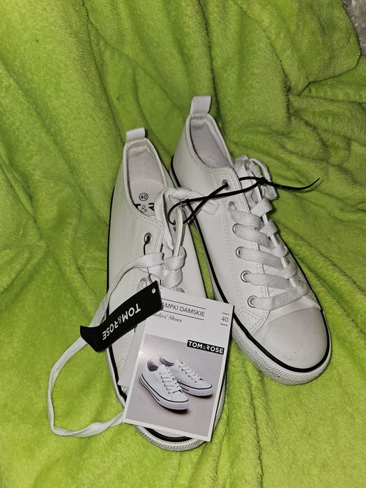 Trampki damskie 40 nowe