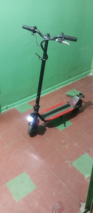 Продам Электросамокат