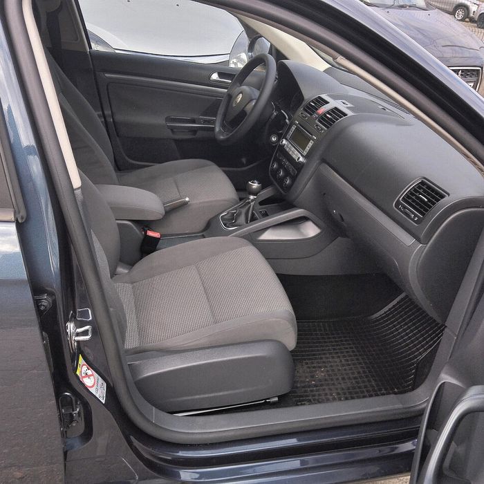 продам Volkswagen golf V