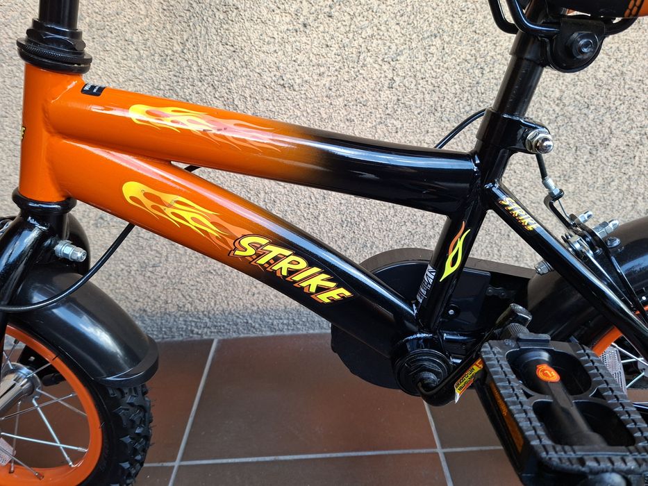 rower dziecięcy STRIKE 12  koła 12" jak nowy