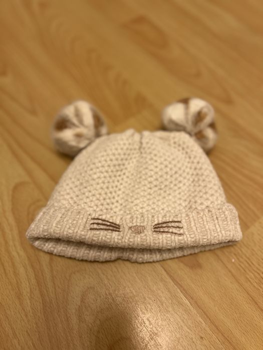 Продам шапку дитячу.