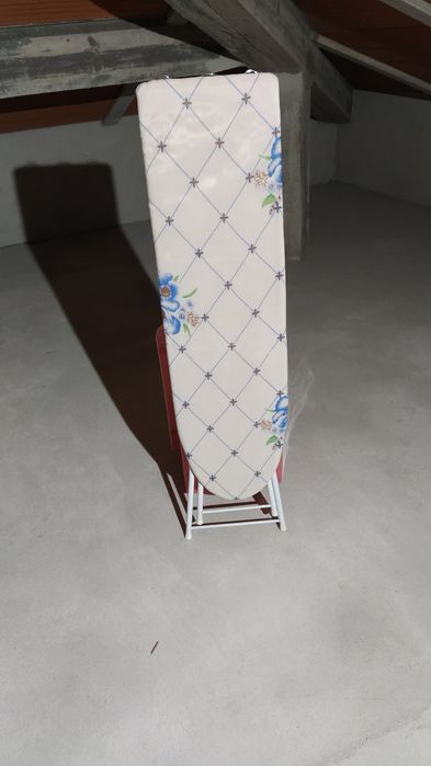 Tábua engomar pequena