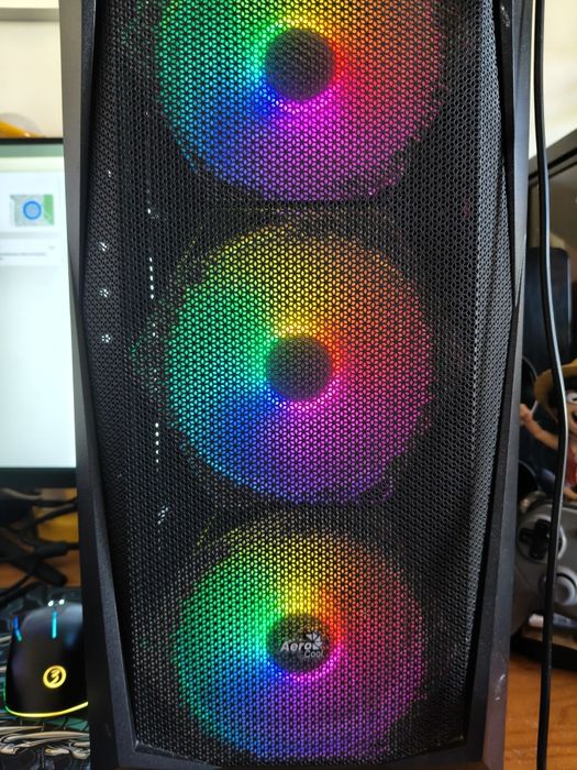 PC Gaming Lisbon494898117828290561