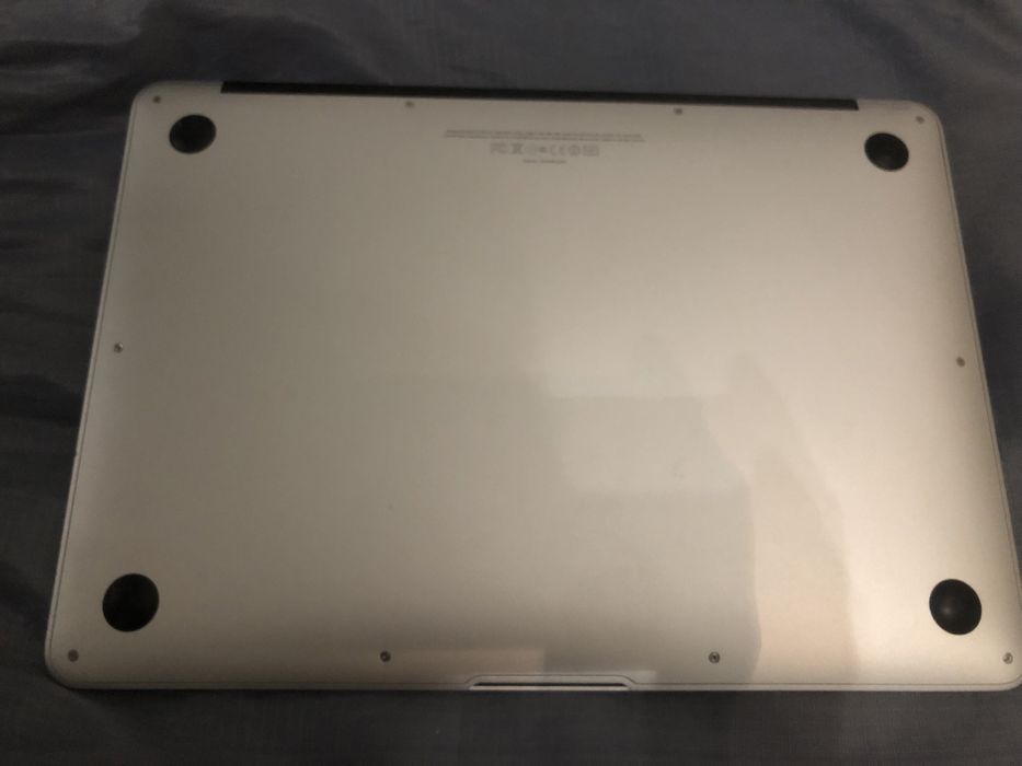 MacBook Air 4,2 2011 rok