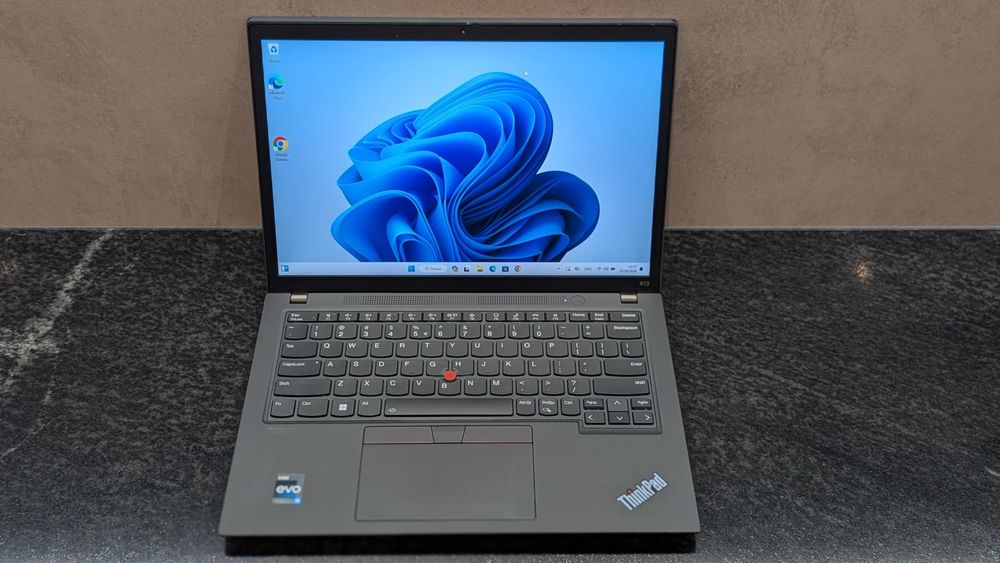 Lenovo ThinkPad X13 Gen 3 13.3" FHD+ IPS 300nits IPS i5-1235U 16Gb DDR5 1Tb SSD