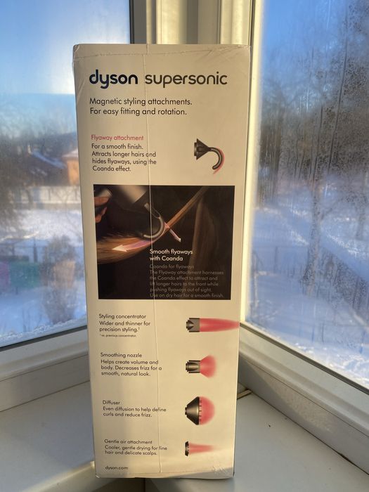 Фен Dyson Supersonic HD08 [новий, в плівці, пошкоджена коробка]