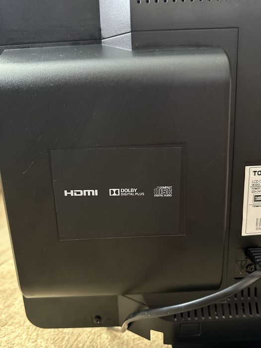 Телевізор Toshiba 24W1333G DVD тюнер