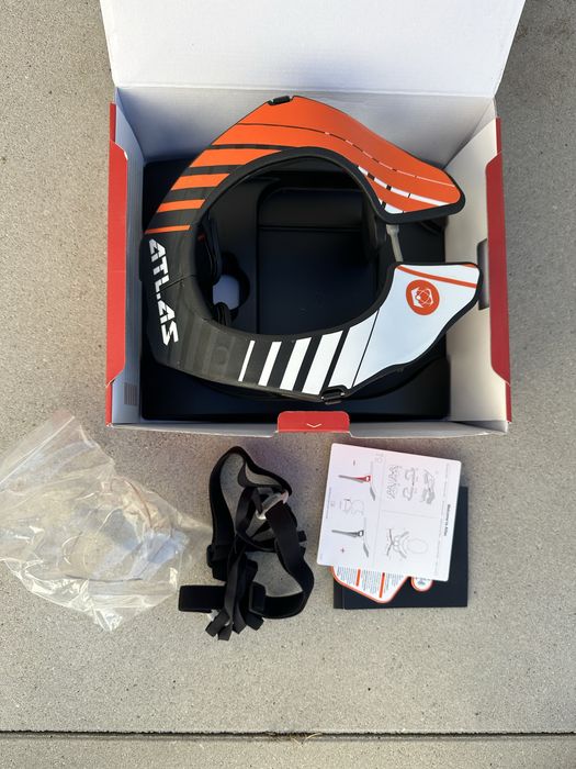 Atlas stabilzator karku protektor xs