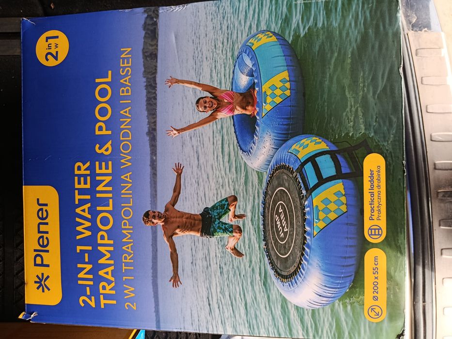 Trampolina wodna i basen 2 w 1