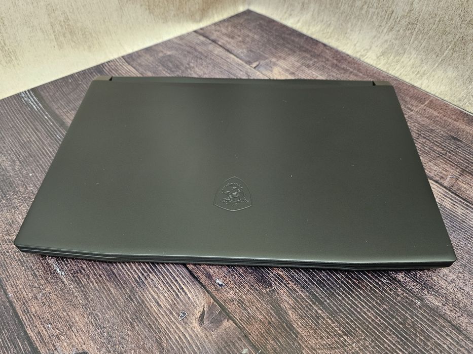 MSI Katana GF66 11UG (Core i7-11800H/16Gb/RTX 3070/SSD 1Tb/IPS 144Hz)