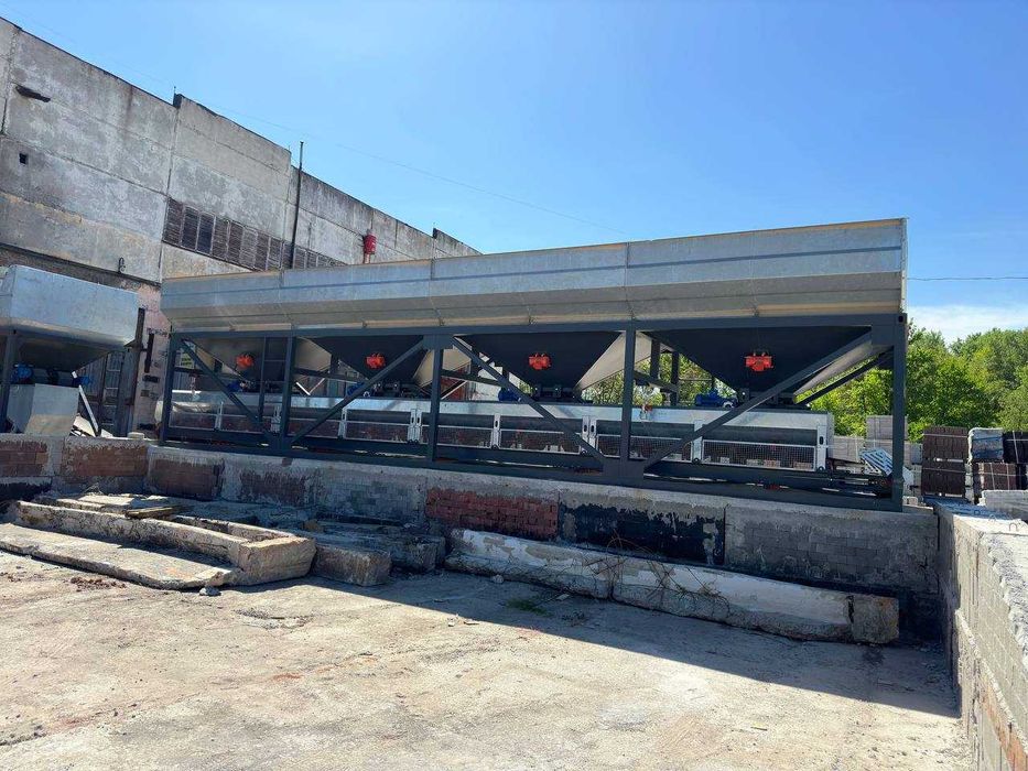 Бункер-питатель, бункер, ленточный конвейер, транспортер, перегрузчик