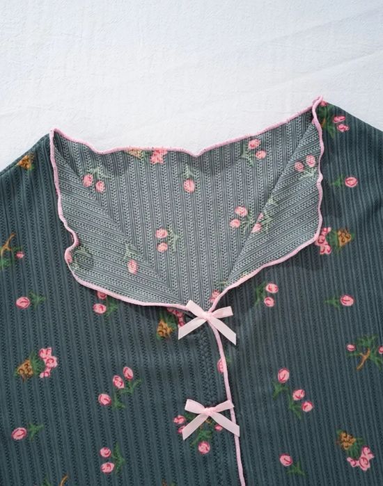 Жіноча піжама розмір M з квітковим принтом