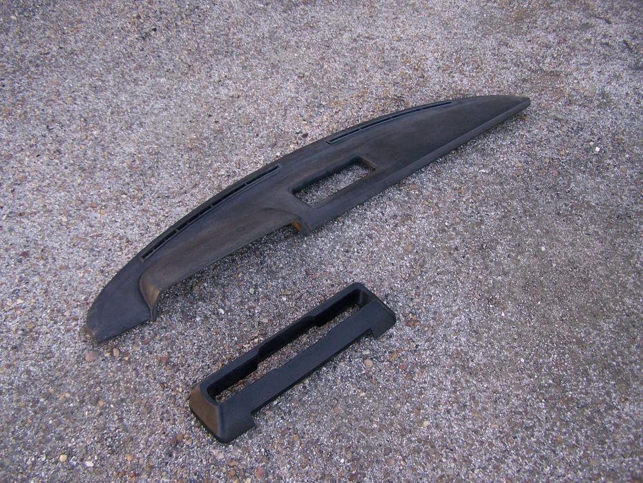 Tampa tablier e acessório Peugeot 504 + outro material (VER DESCRIÇÃO)