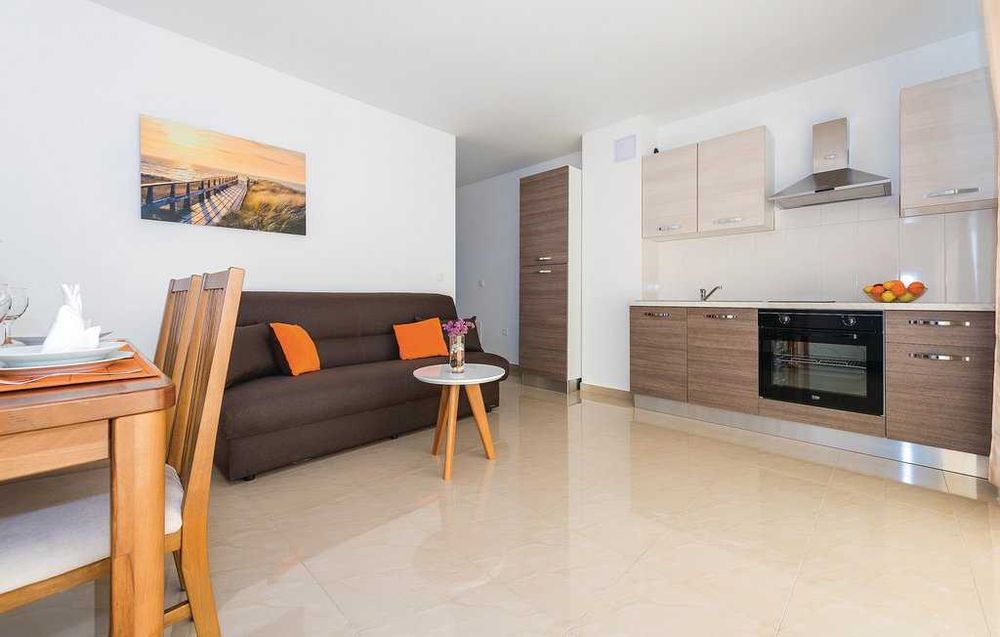 Wakacje 2026, Chorwacja, Rogoznica, dom dla 12 osób z basenem