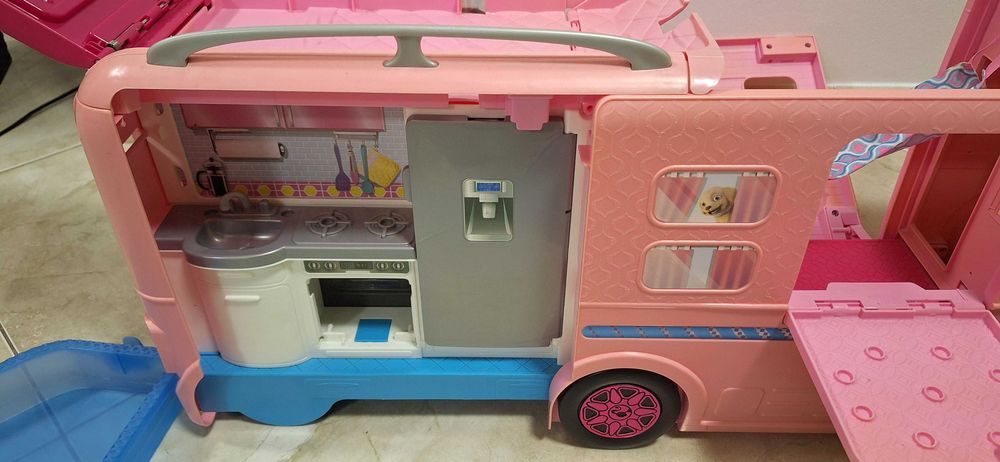 kamper dla lalek Barbie