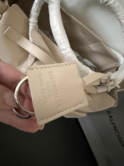Сумка BALENCIAGA новенька