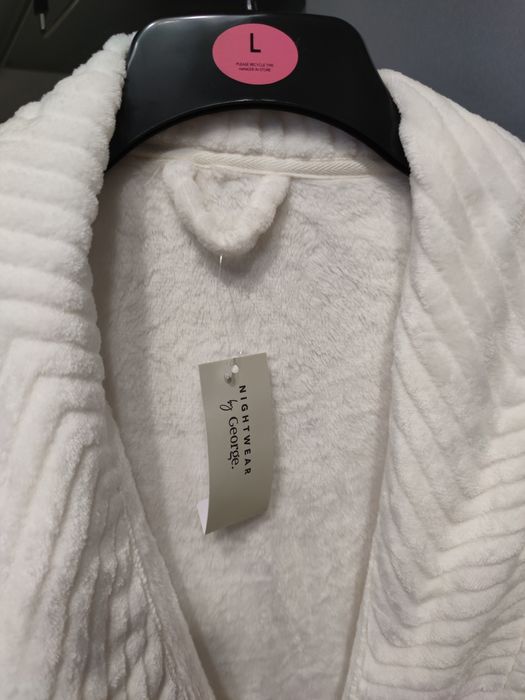 Жіночий халат для дому