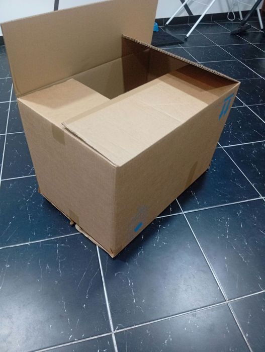 Caixas de cartão/mudança