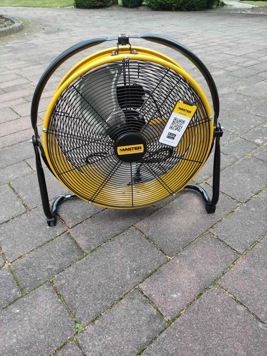 Nagrzewnice olejowe 44kw, elektryczne 9kW, wentylatory - wynajem